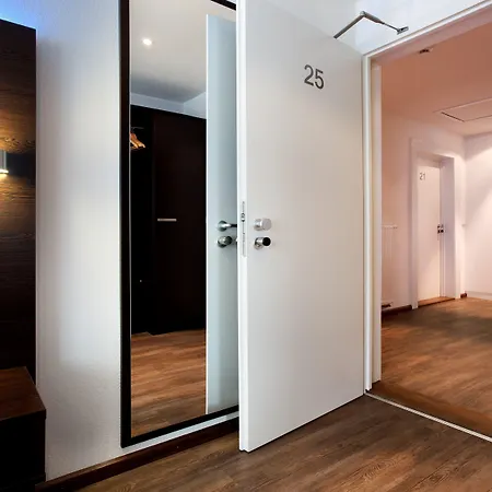 Bed & Breakfast Schlotzeria I Cafe I Eis 3*