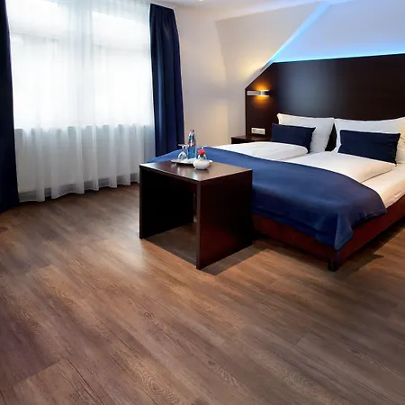 Schlotzeria I Cafe I Eis ベッド・アンド・ブレックファスト