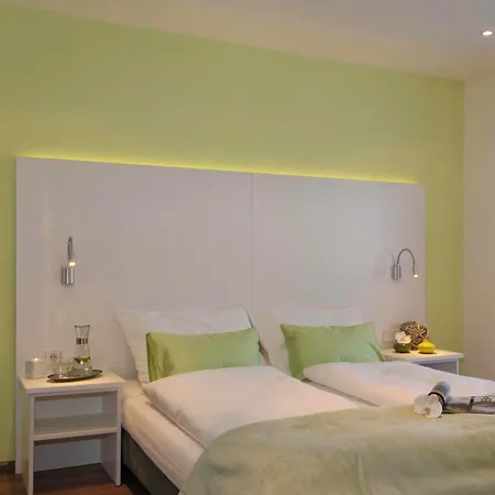 Schlotzeria I Café I Eis